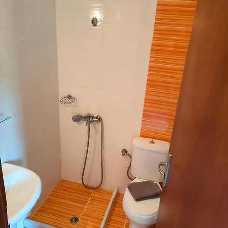 House Keramaria Sea View *